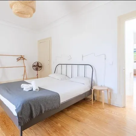 Townhouse 4 Bedrooms Sunny Hébergement de vacances