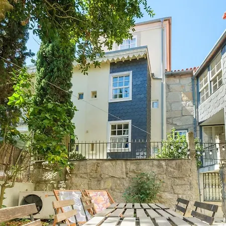 Townhouse 4 Bedrooms Sunny Hébergement de vacances Oporto