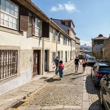 Townhouse 4 Bedrooms Sunny * Porto
